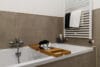 Renoviert und bezugsfertig: 3-Zimmer Wohnung mit Balkon und Tiefgarage - Badewanne