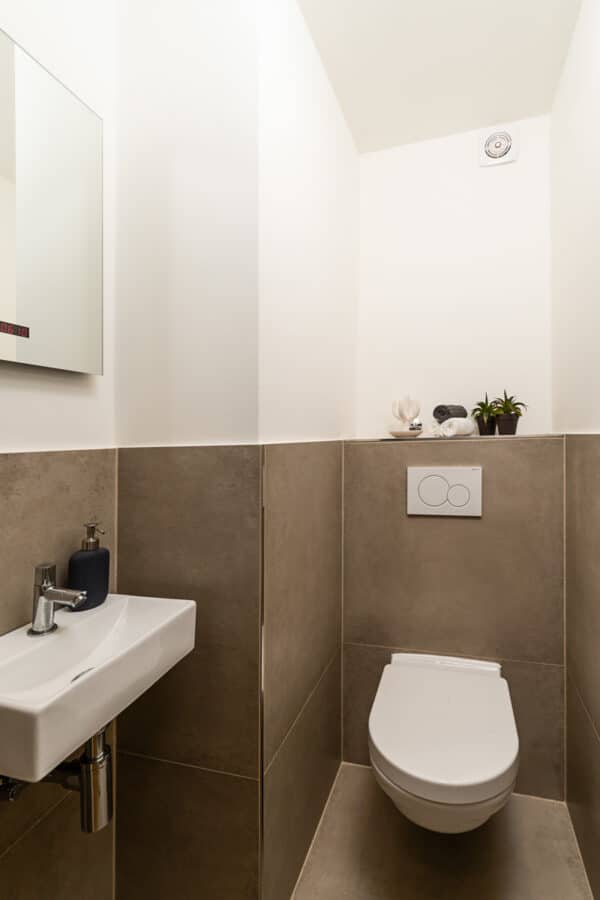 Renoviert und bezugsfertig: 3-Zimmer Wohnung mit Balkon und Tiefgarage - Gäste-WC