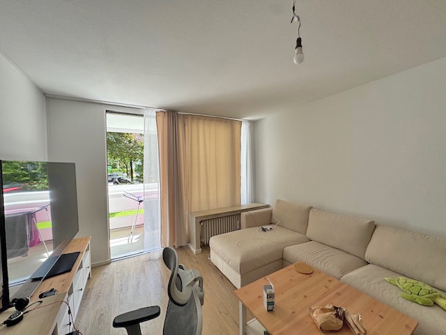 1-Zimmer-Wohnung renoviert im Arabellapark – top Ausstattung – Derzeit vermietet, 81925 München / Arabellapark, Etagenwohnung