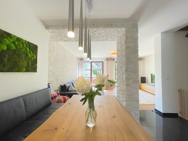 Schön renoviertes Reihenhaus mit Terrasse und Garten - ruhig - 5 Zimmer - Garage - ESSBEREICH